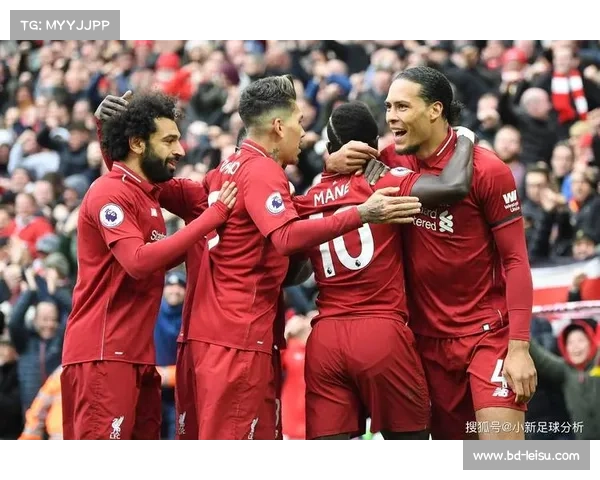 曼联官方宣布客战利物浦将首次身披全新白色客场球衣登场迎强敌